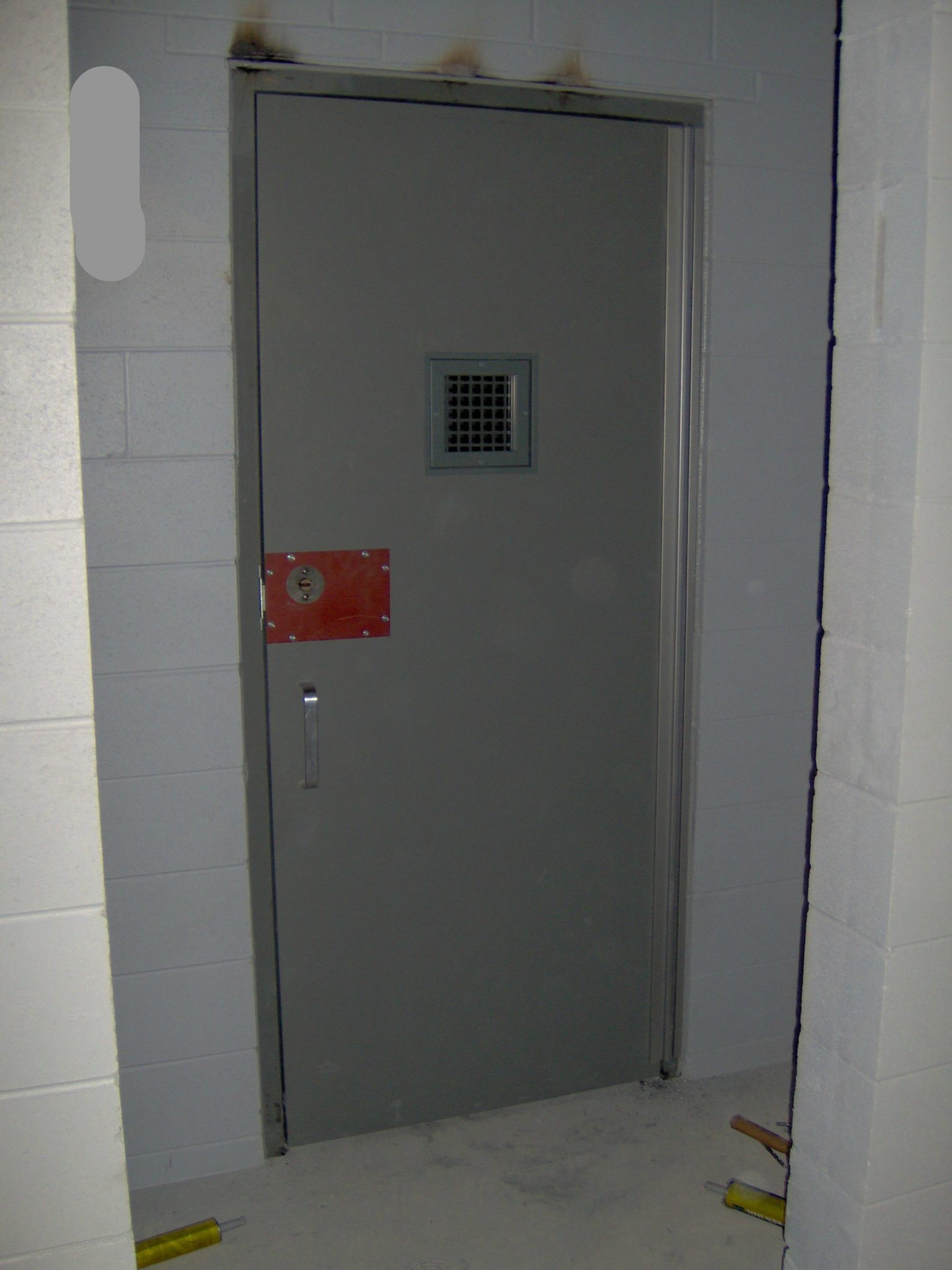 Prison Escape Taken Garage Level 2 Escape Room Walkthrough Big